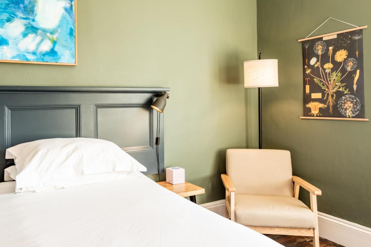 The Old Vicarage Bed & Breakfast Moylgrove Luaran gambar