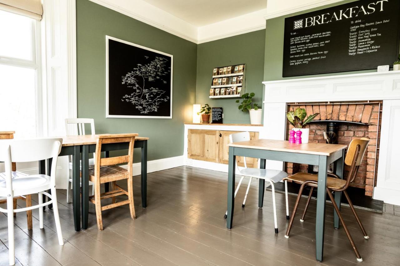 The Old Vicarage Bed & Breakfast Moylgrove Luaran gambar