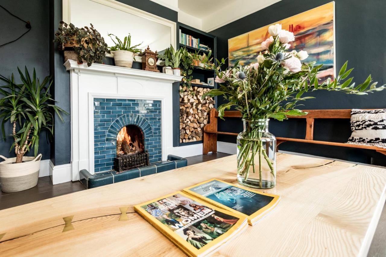 The Old Vicarage Bed & Breakfast Moylgrove Luaran gambar