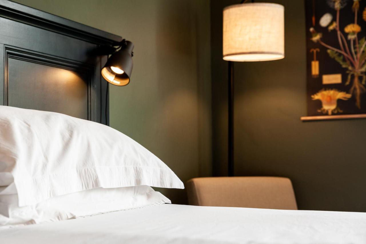 The Old Vicarage Bed & Breakfast Moylgrove Luaran gambar