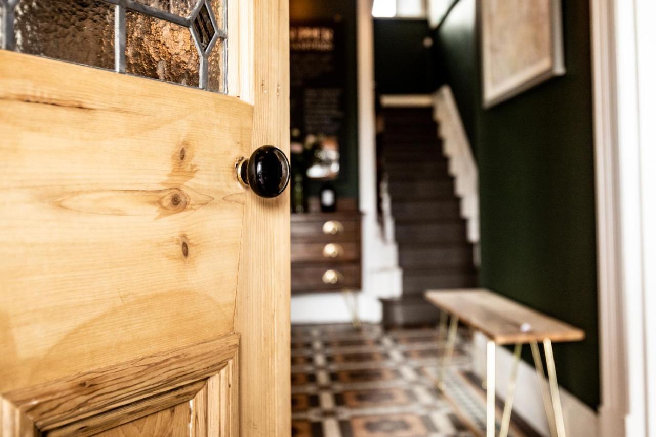 The Old Vicarage Bed & Breakfast Moylgrove Luaran gambar