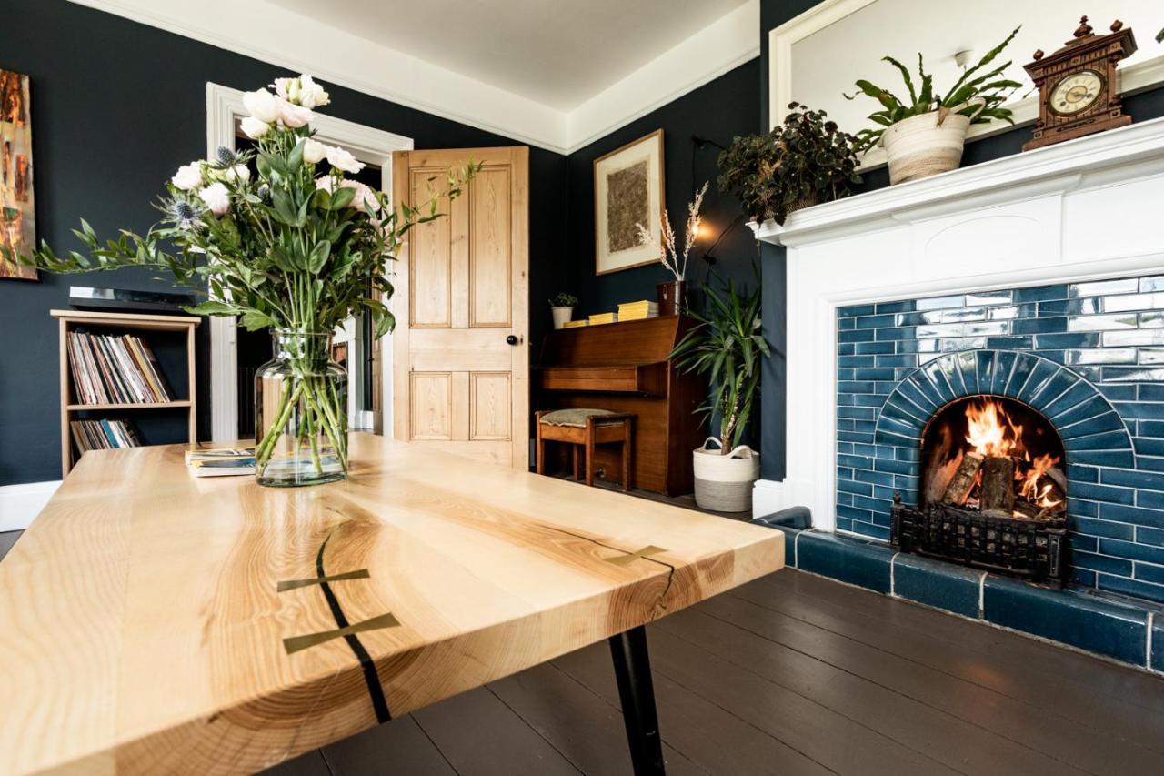 The Old Vicarage Bed & Breakfast Moylgrove Luaran gambar