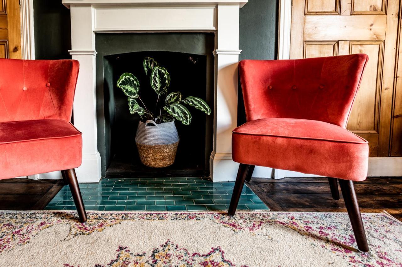 The Old Vicarage Bed & Breakfast Moylgrove Luaran gambar
