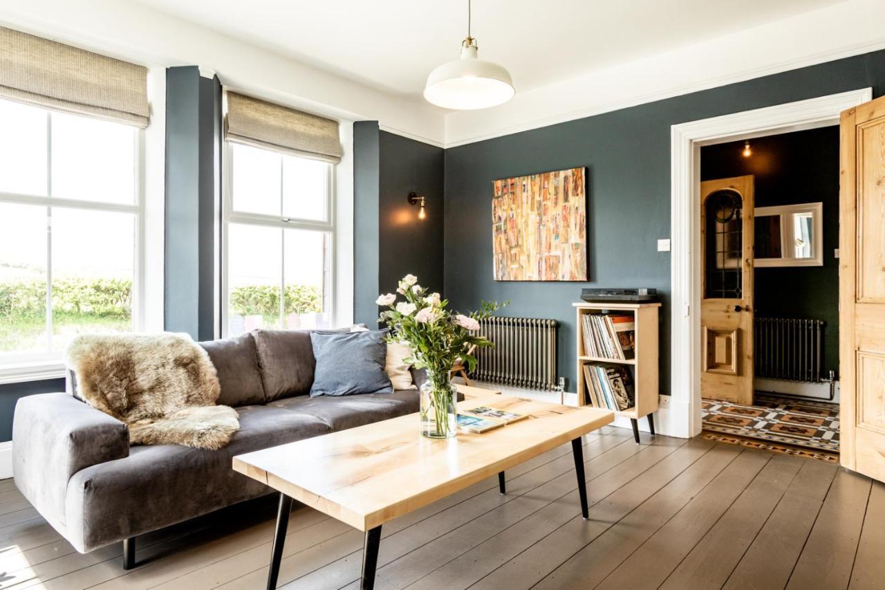 The Old Vicarage Bed & Breakfast Moylgrove Luaran gambar